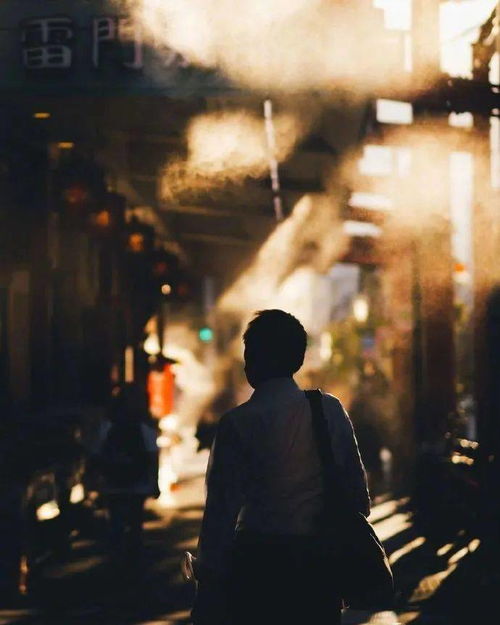 看不见影子的少年女主
