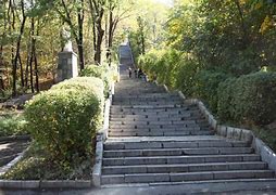 故事标题碧山秀水映太平