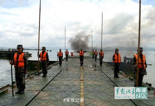 解放军在班公湖搭起第二座大桥，印军再无挑衅的机会