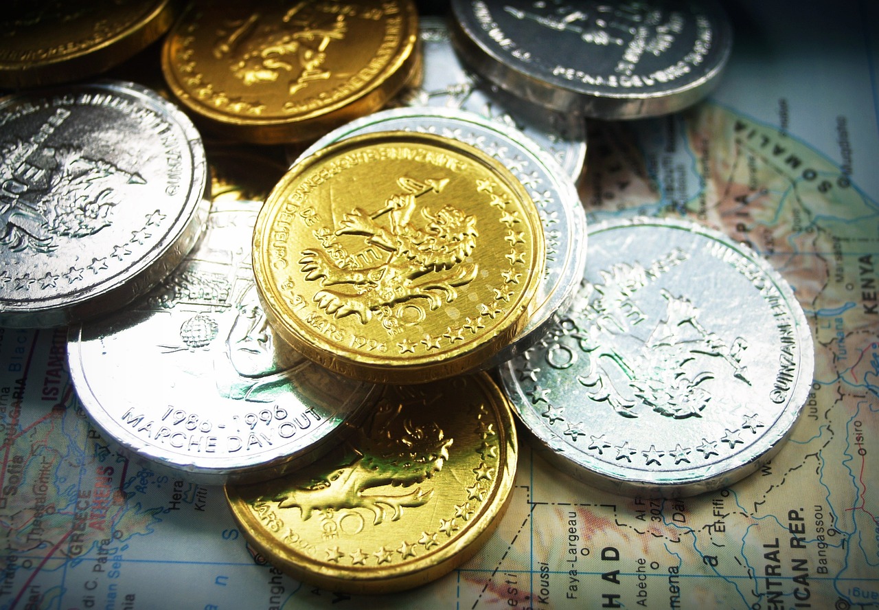 揭秘黄金万两背后的经济密码，从古至今的财富象征与投资指南