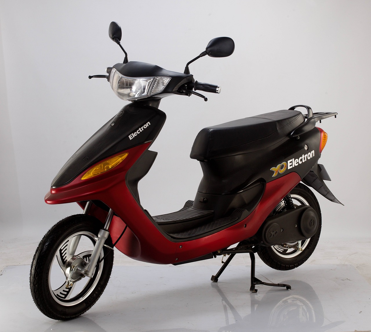 小鹏P7，引领智能电动潮流，售价18.68万元起