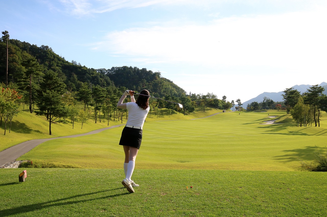 疫情新动态全国36个中风险地区，生活指南与防护要点