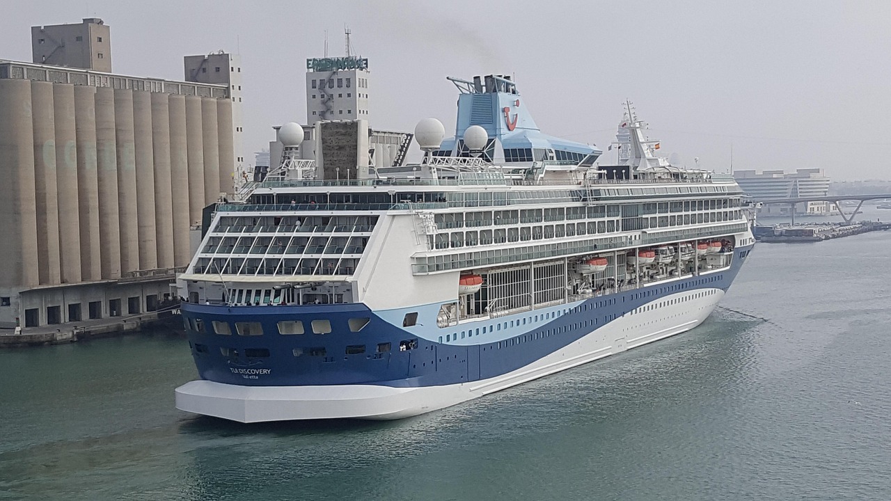 重庆到上海游轮之旅，价格表解析与旅行指南