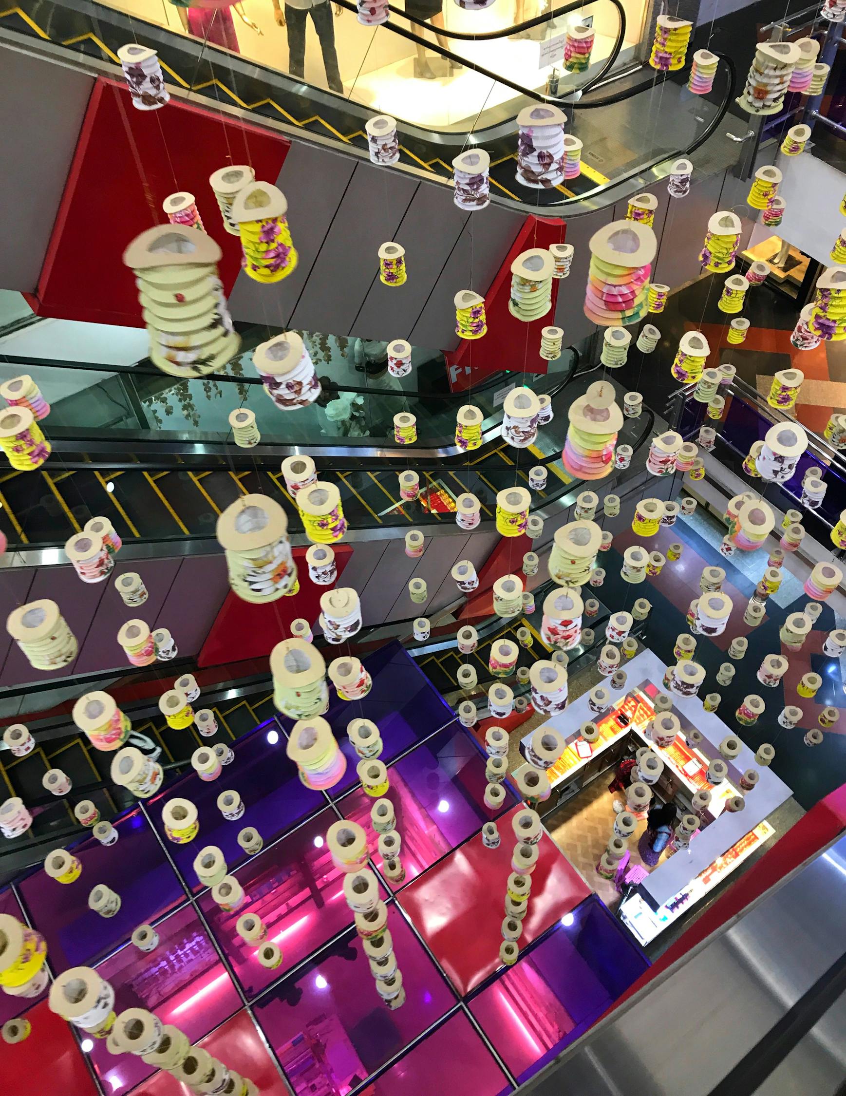 探索上海南京东路乐高，创意与乐趣的交汇点