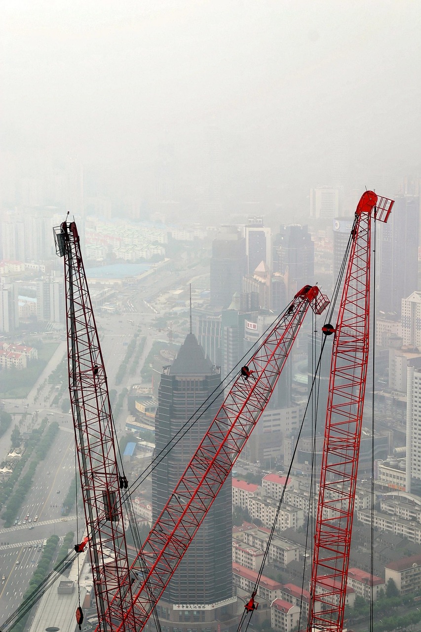 上海南京路，繁华背后的房价真相